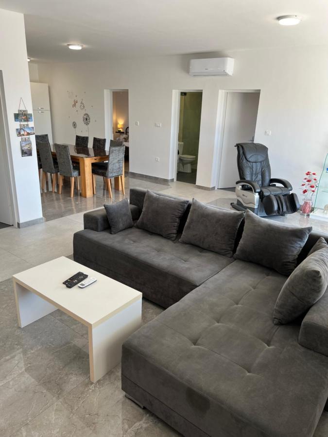 Villa Marta 3 Bedrooms, 2 Baths And Pool Kaštel Štafilić 외부 사진